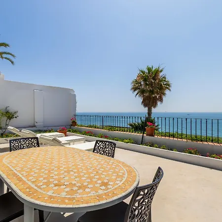 Casa Violeta - Sea View, Terrace & Parking Apartmán