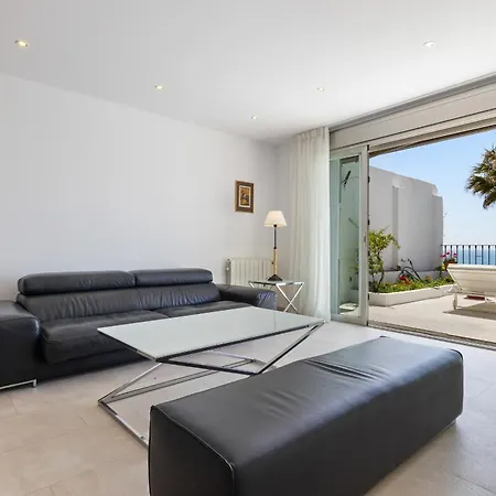Apartmán Casa Violeta - Sea View, Terrace & Parking